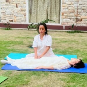 200 hour yoga teacher training in Nepal class